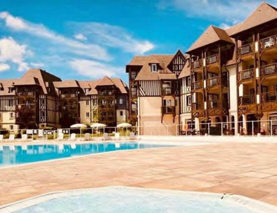 Le Cosy Residence Du Golf Deauville Eksteriør billede